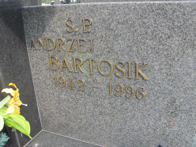 Wieslawa Bartosik 1946 Kraśnik - Grobonet - Wyszukiwarka osób pochowanych