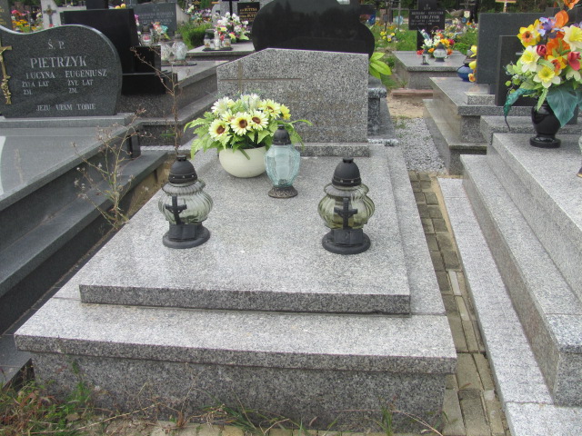 Genowefa Hejna 1925 Kraśnik - Grobonet - Wyszukiwarka osób pochowanych