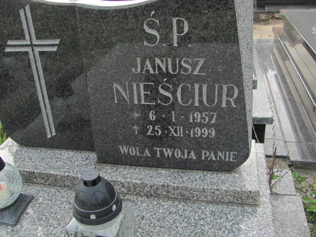 Janusz Michał Nieściur 1957 Kraśnik - Grobonet - Wyszukiwarka osób pochowanych