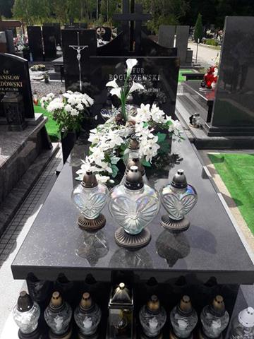 Artur Boguszewski 1982 Kraśnik - Grobonet - Wyszukiwarka osób pochowanych